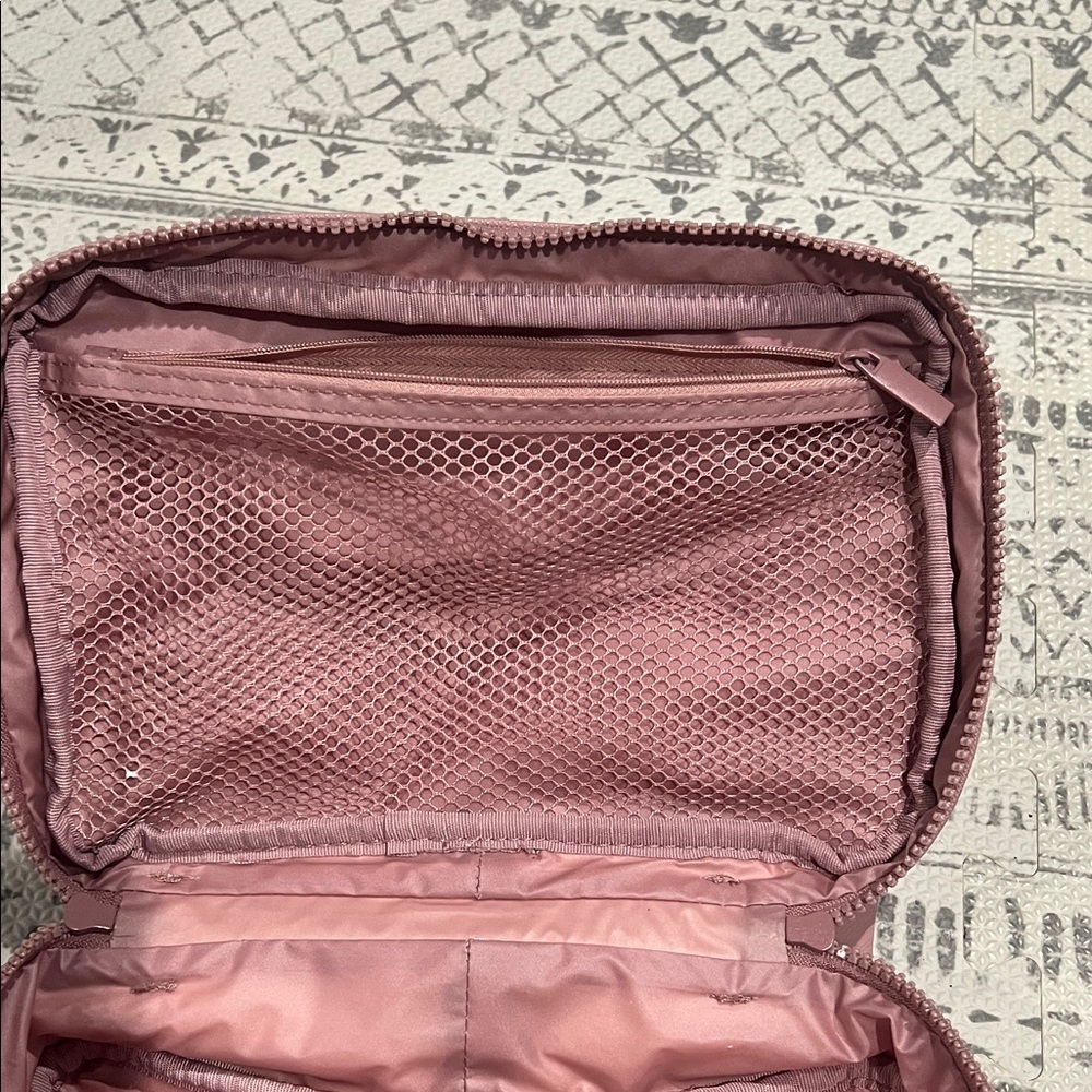 🌸 Rare Beauty Double-Layer Makeup Bag – Dusty Rose (Sold Out Color!) 🌸 - Picture 9 of 10